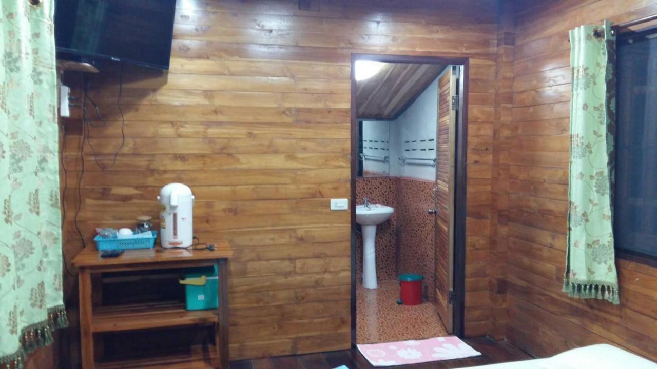 Baan Kaset Bandit Hotel Khao Kho Exterior photo